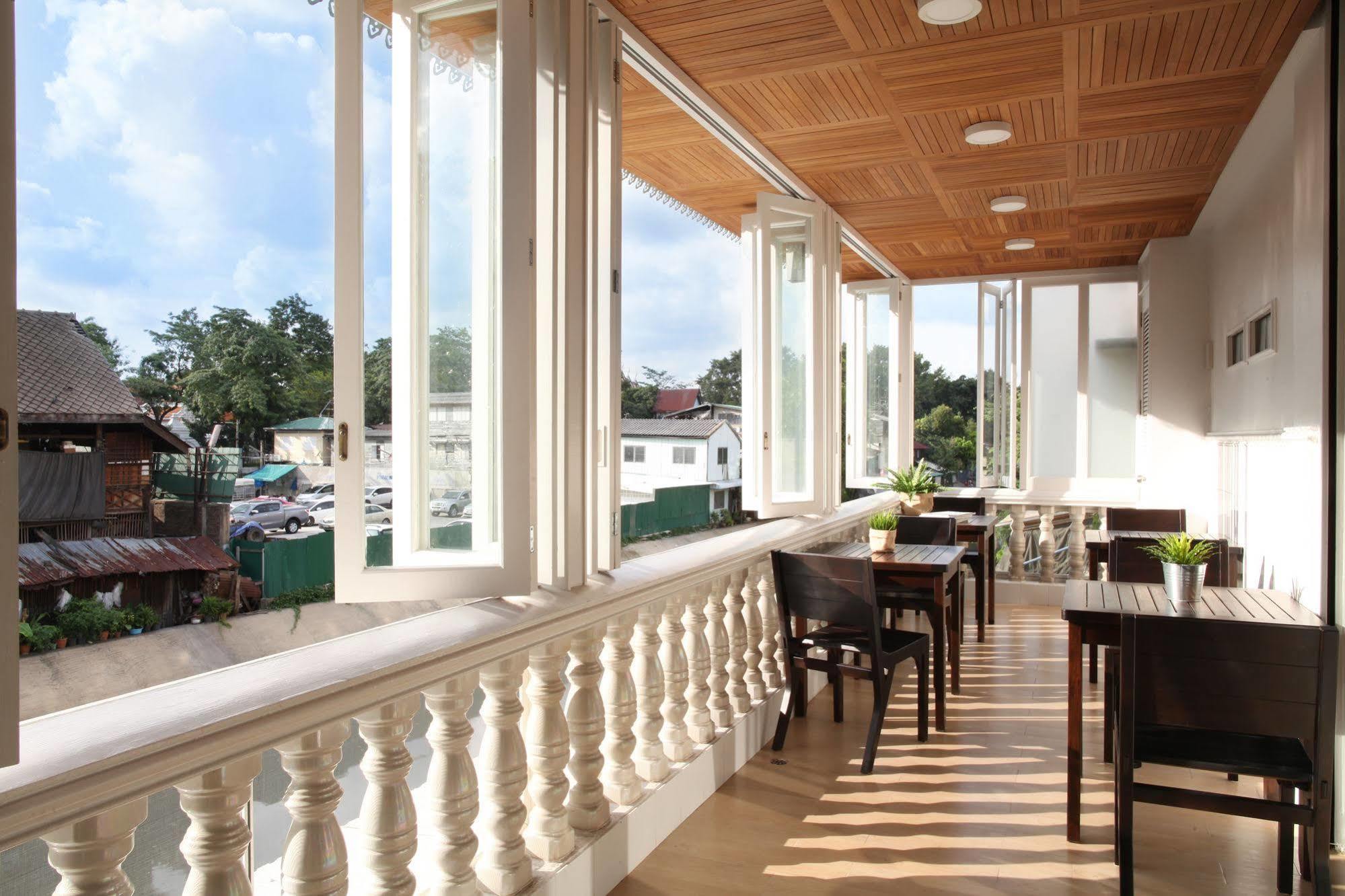 Golden Mountain Hostel Bangkok Eksteriør bilde